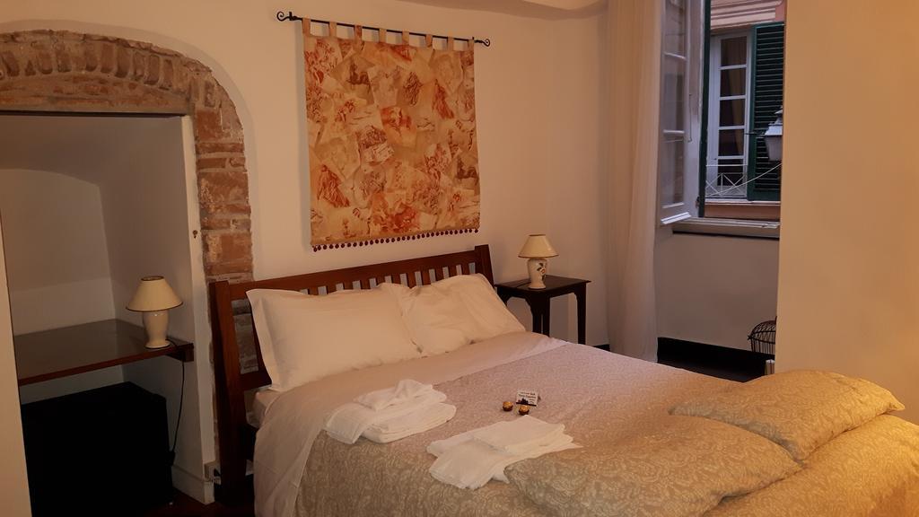 Torre Cepollini Hotel Albenga Bagian luar foto