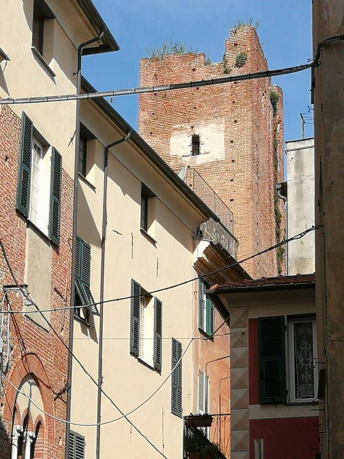 Torre Cepollini Hotel Albenga Bagian luar foto
